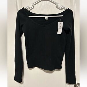 Gilly Hicks Black V-Neck Long Sleeve Top - NWT - Size Small